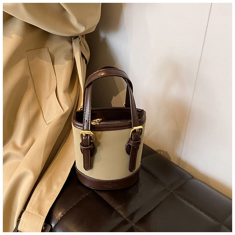 Handbag Size S