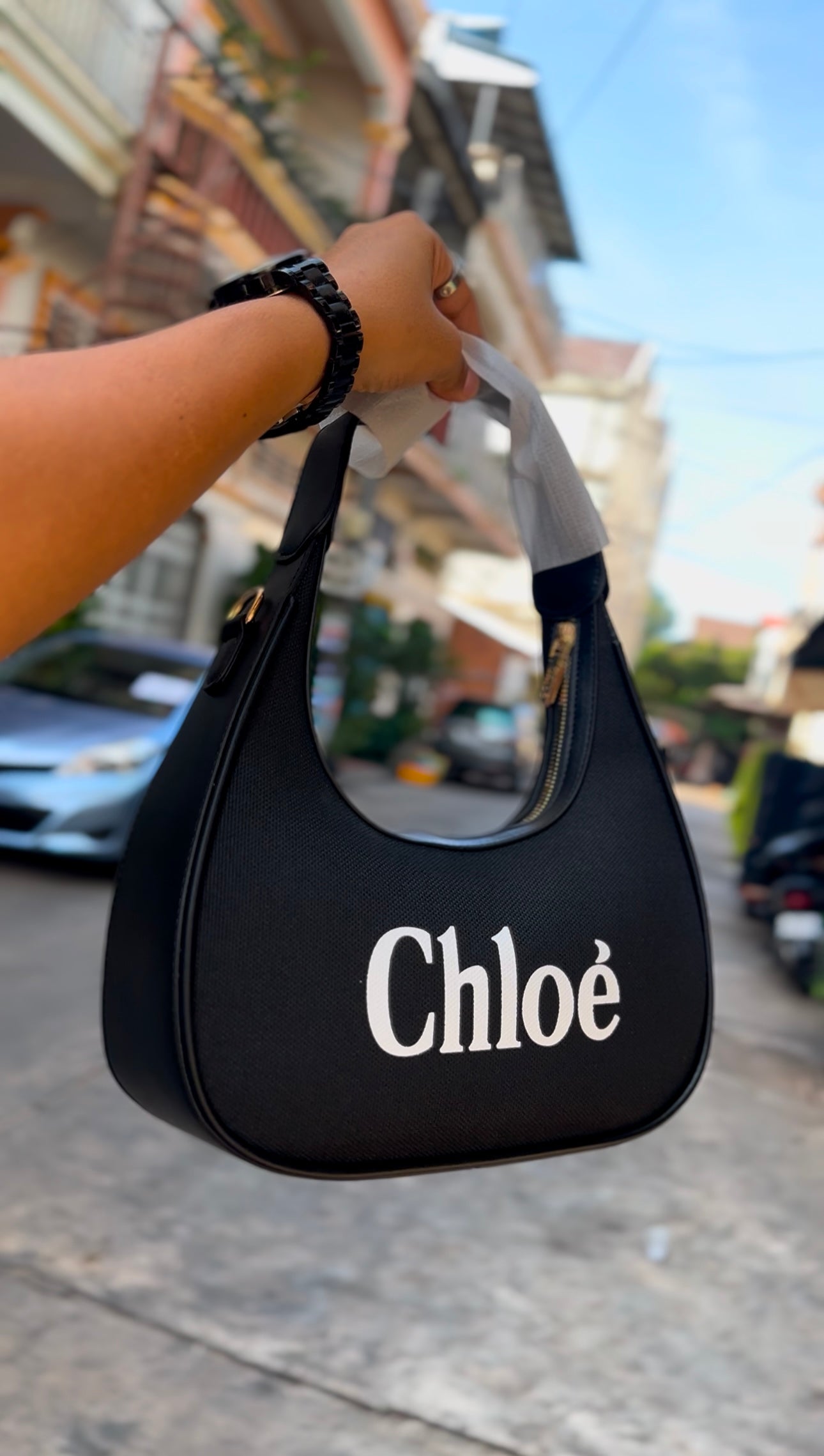 Half-moon bag Size M