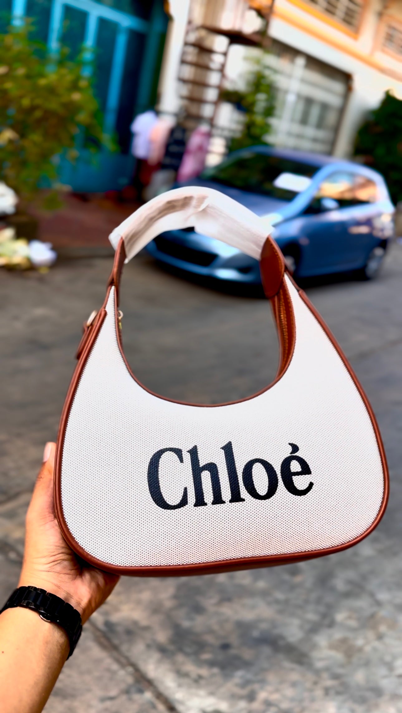 Half-moon bag Size M