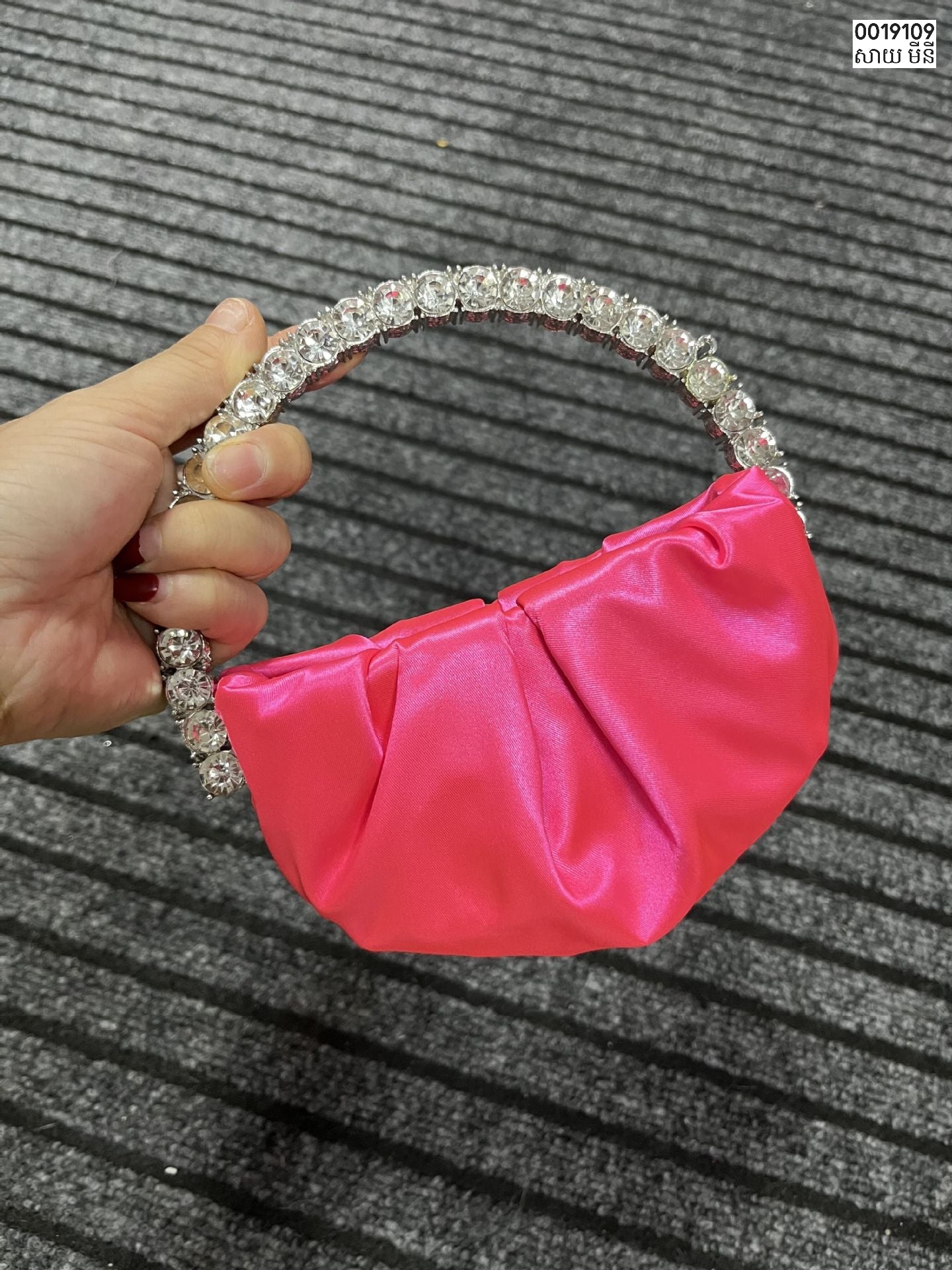 Evening bag size mini