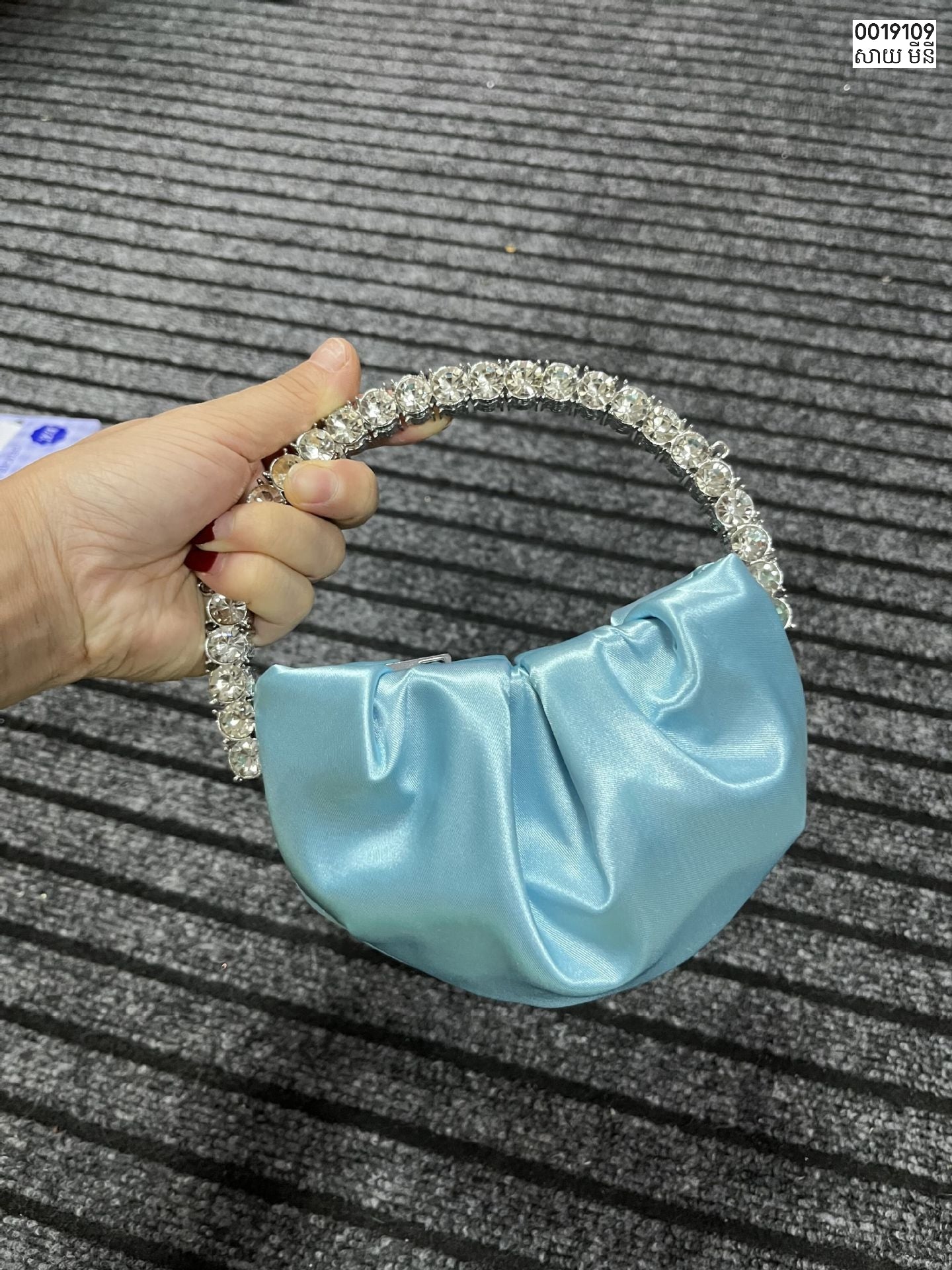 Evening bag size mini