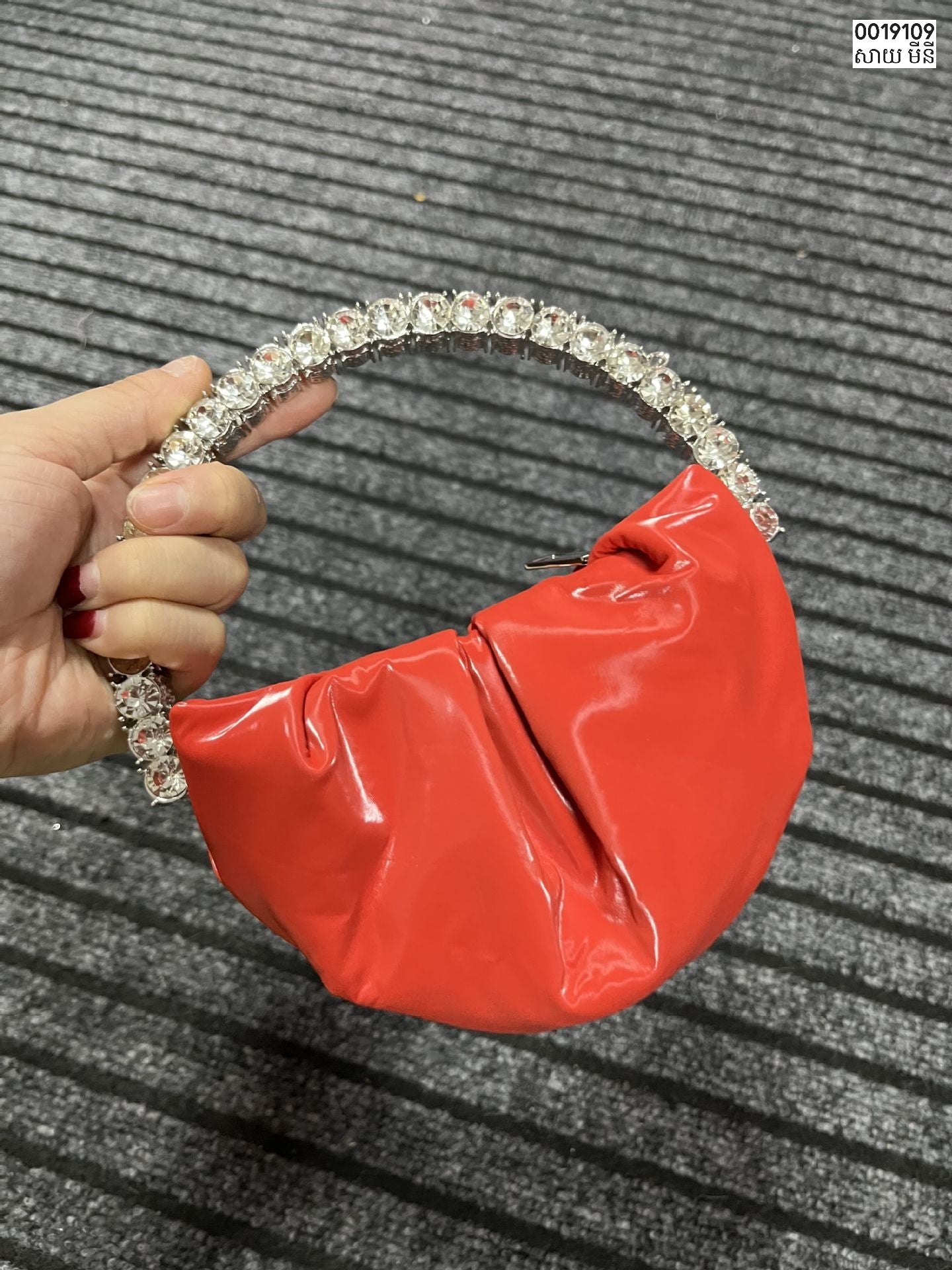 Evening bag size mini