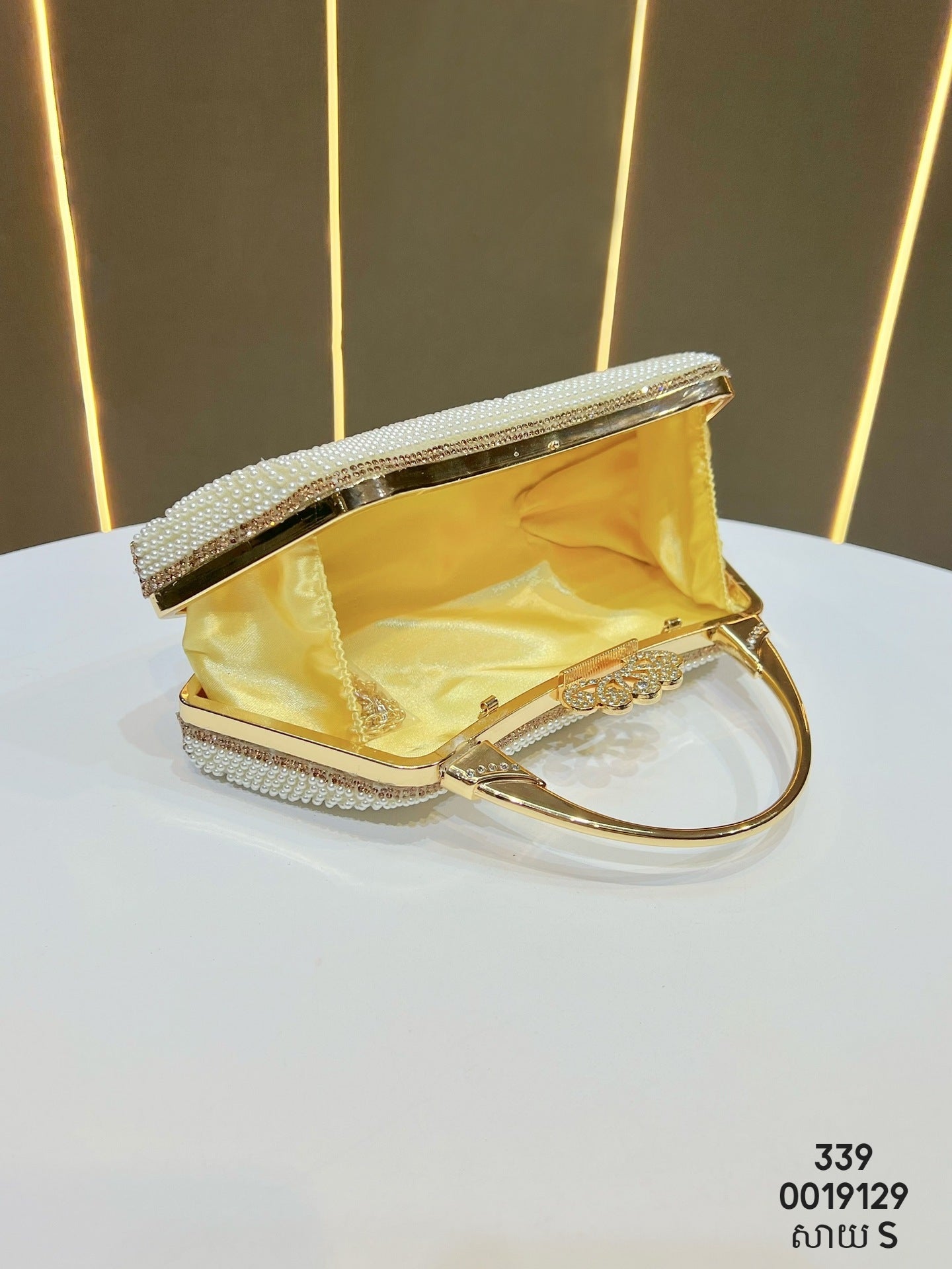 Evening bags size S 339