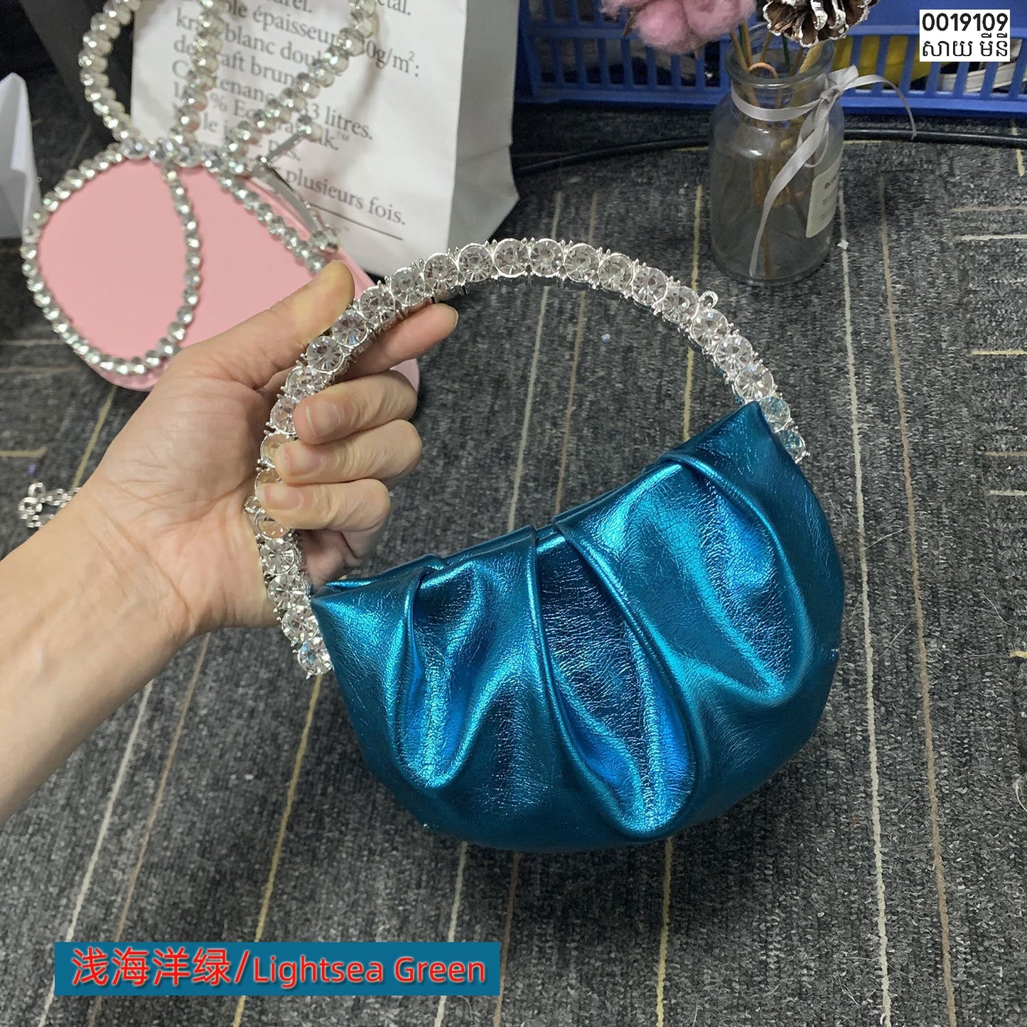 Evening bag size mini